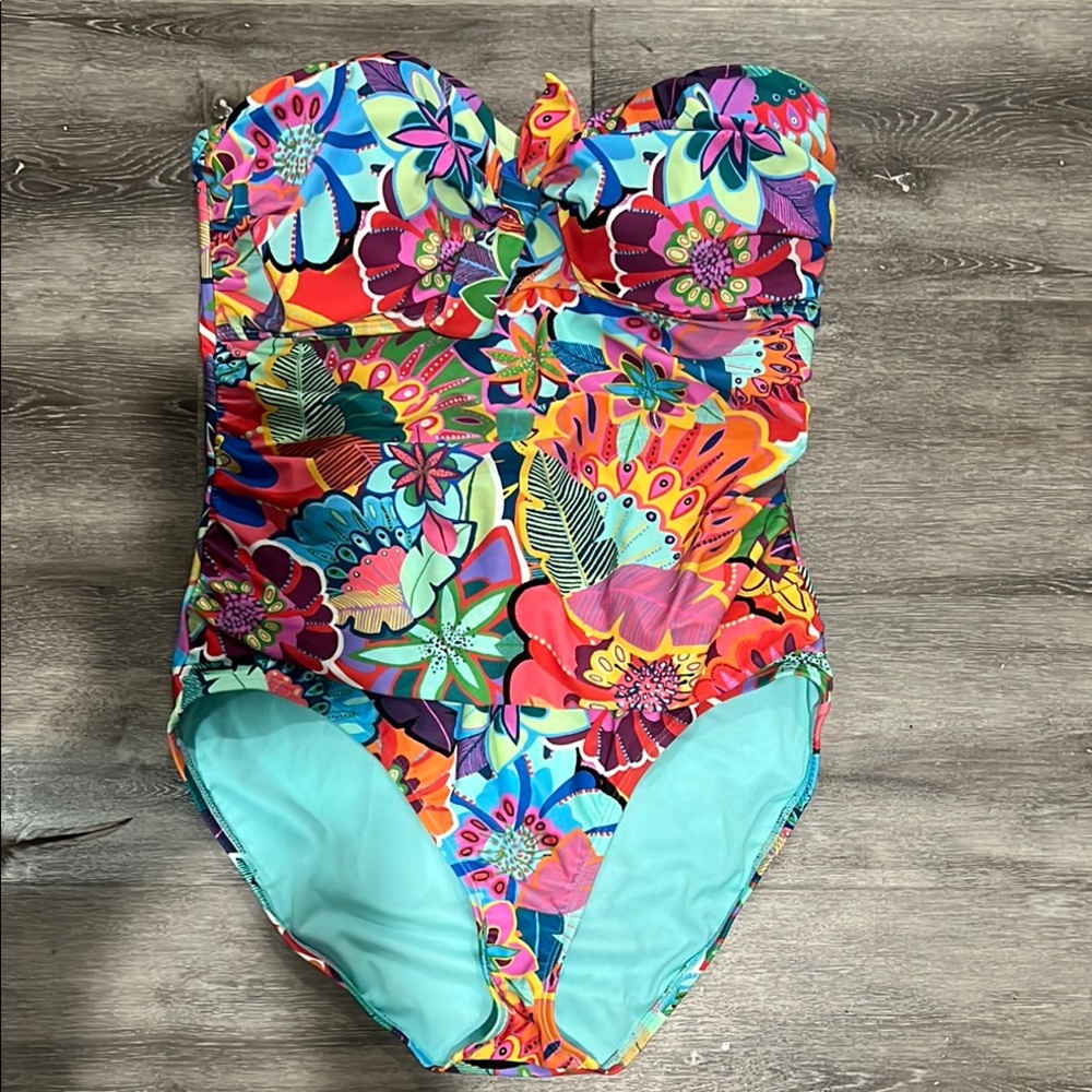 Bleu Rod Beattie Colorful Floral Women’s Swimwear . Size 14